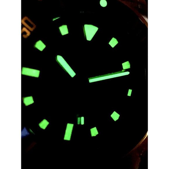 Alexander Men's Watch A501B Swiss Quartz Diver Blue Dial Two Tone Steel 42mm - Picture 8 of 15